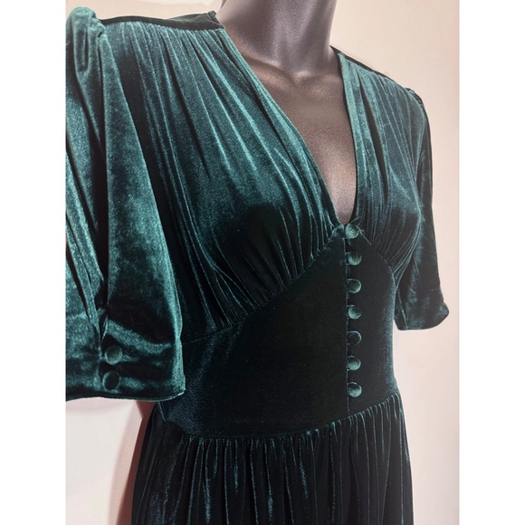 Lauren Ralph Lauren Puff Sleeve Velvet Midi Dress - Picture 5 of 9